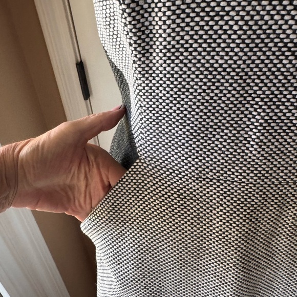 Elegant Banana Republic white & black material with black accents mini Dress - Picture 8 of 12